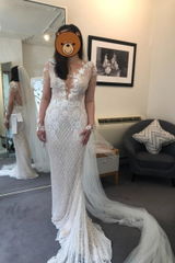 alany review photo