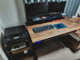 H.F review photo