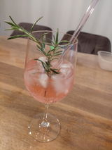C.N. review photo