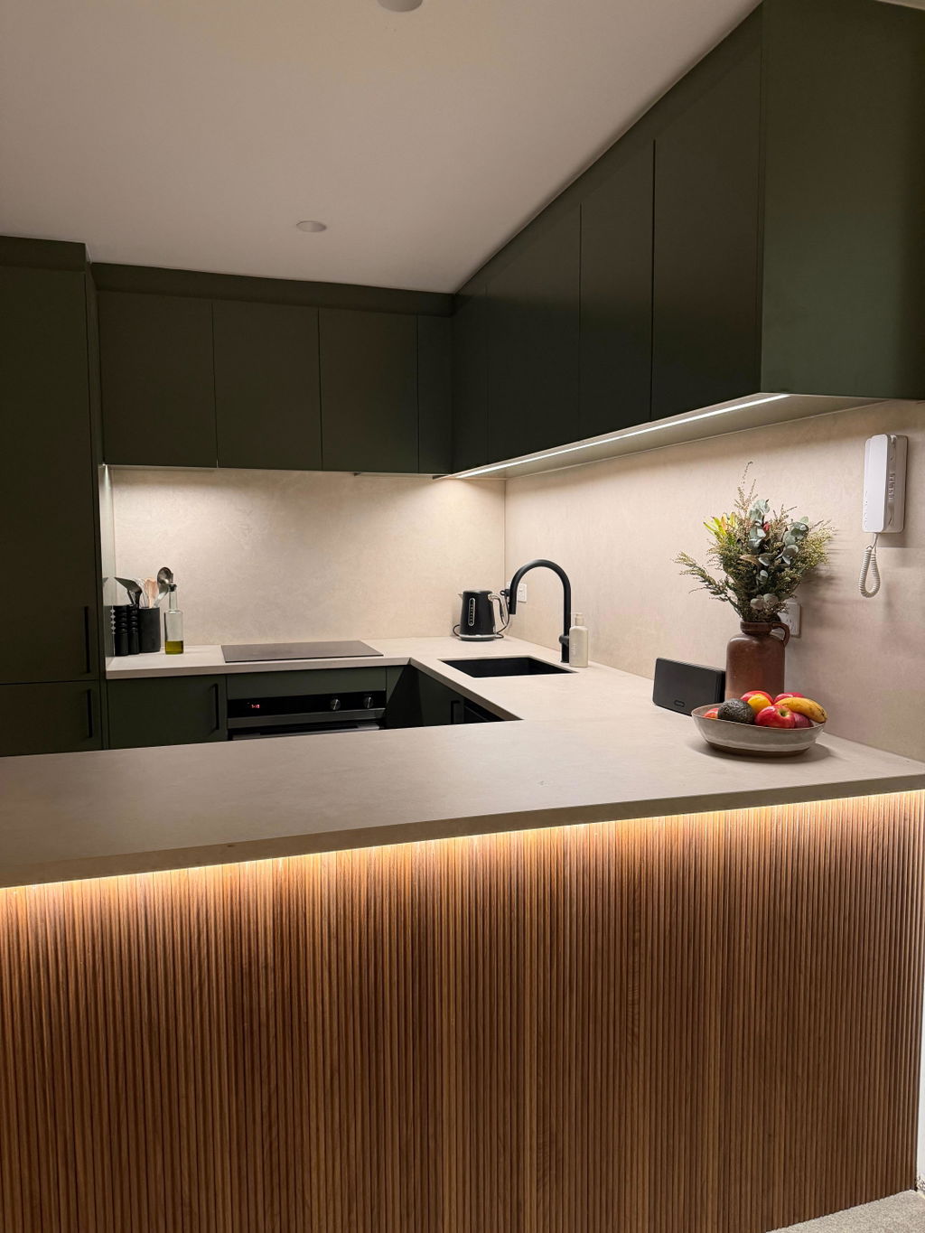 Walnut Flexible Tambour Wood Wall Panel