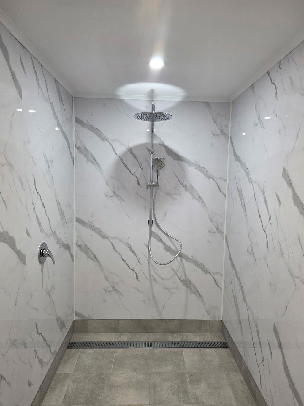 Calacatta Marble Bathroom Wall Panel