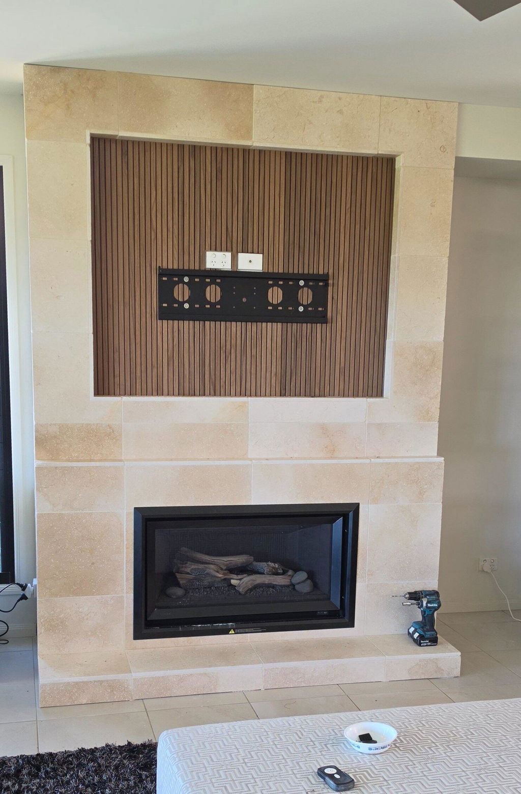 Walnut Flexible Tambour Wood Wall Panel