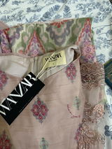 Wan Rohani review photo