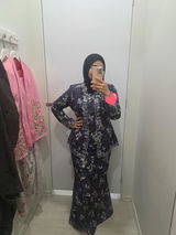 farah review photo
