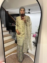 Hanah Nasir review photo