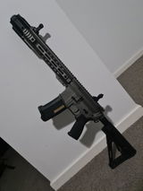 C. review photo