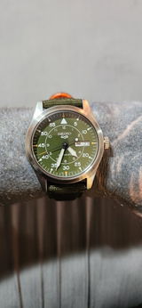 Jack Clark review photo