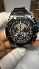 Private Collector review photo
