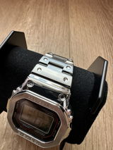 leon d. review photo