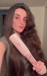 Mirella H. review photo