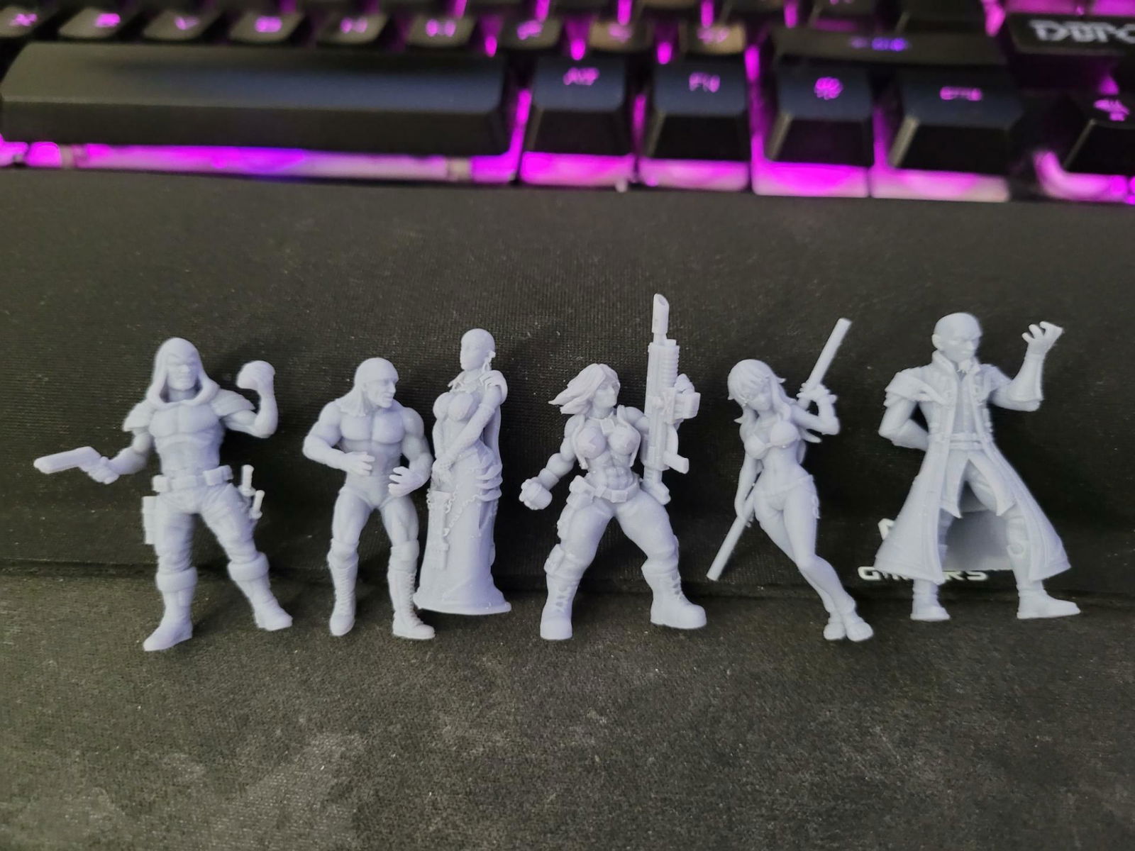 Customer photo from a Resin Miniatures Mystery Box review