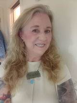 Julie Ditchfield review photo