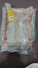 Mrs Farhan review photo