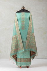 Mahika review photo
