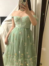 Lauren review photo