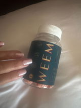 Melissa review photo