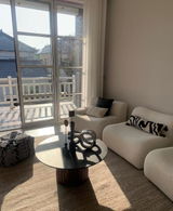 Amanda Bowen review photo