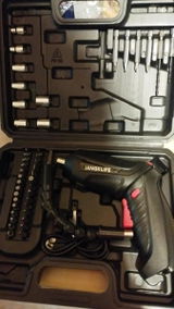 laur review photo