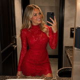 Lauren Collins review photo