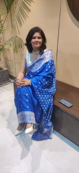 Reema Khanna review photo