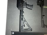 E.L. review photo