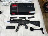 j.k.l. review photo