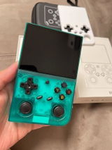 Hedi N. review photo