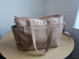 Newsletter S. review photo