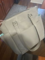 Romela F. review photo