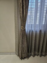 A.L. review photo