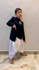 Mahira review photo