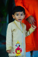 Tushar review photo