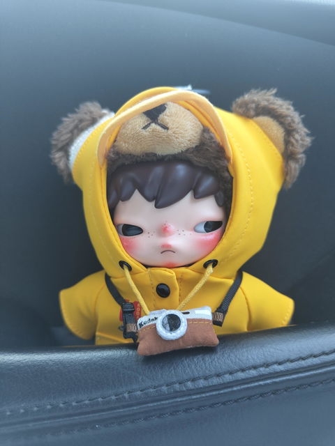POP MART Hirono × Kodak Little Bear Vinyl Plush Pendant Hanging Card