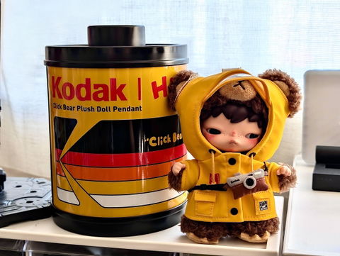 POP MART Hirono × Kodak Little Bear Vinyl Plush Pendant Hanging Card