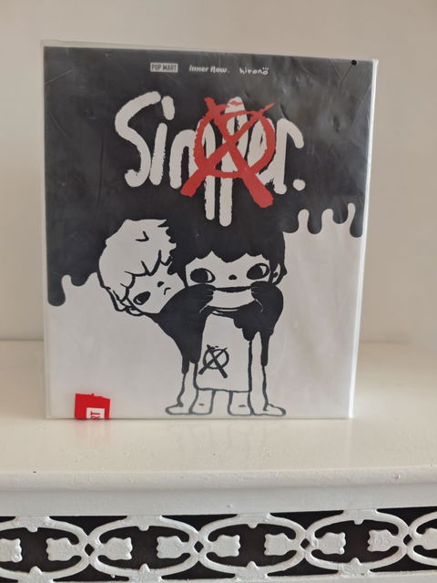 POP MART Hirono Simper Figure Hanging Card
