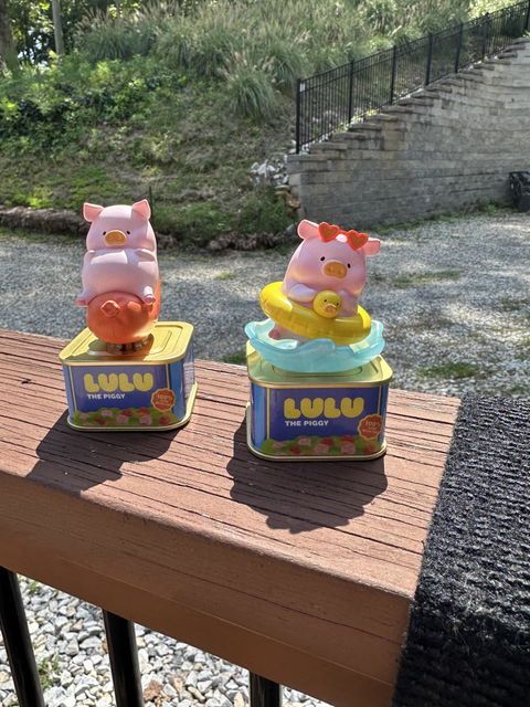 LuLu the Piggy Holiday Series Solar Motion Figure Blind Box