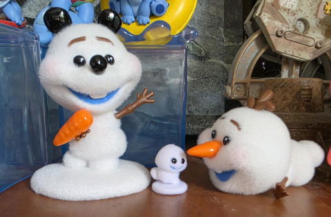 DSN Frozen Mischievous Olaf Series Figure Blind Box
