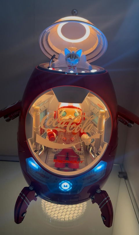 POP MART MEGA SPACE MOLLY × Coca-Cola Series Rocket Figure