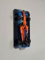 L. review photo