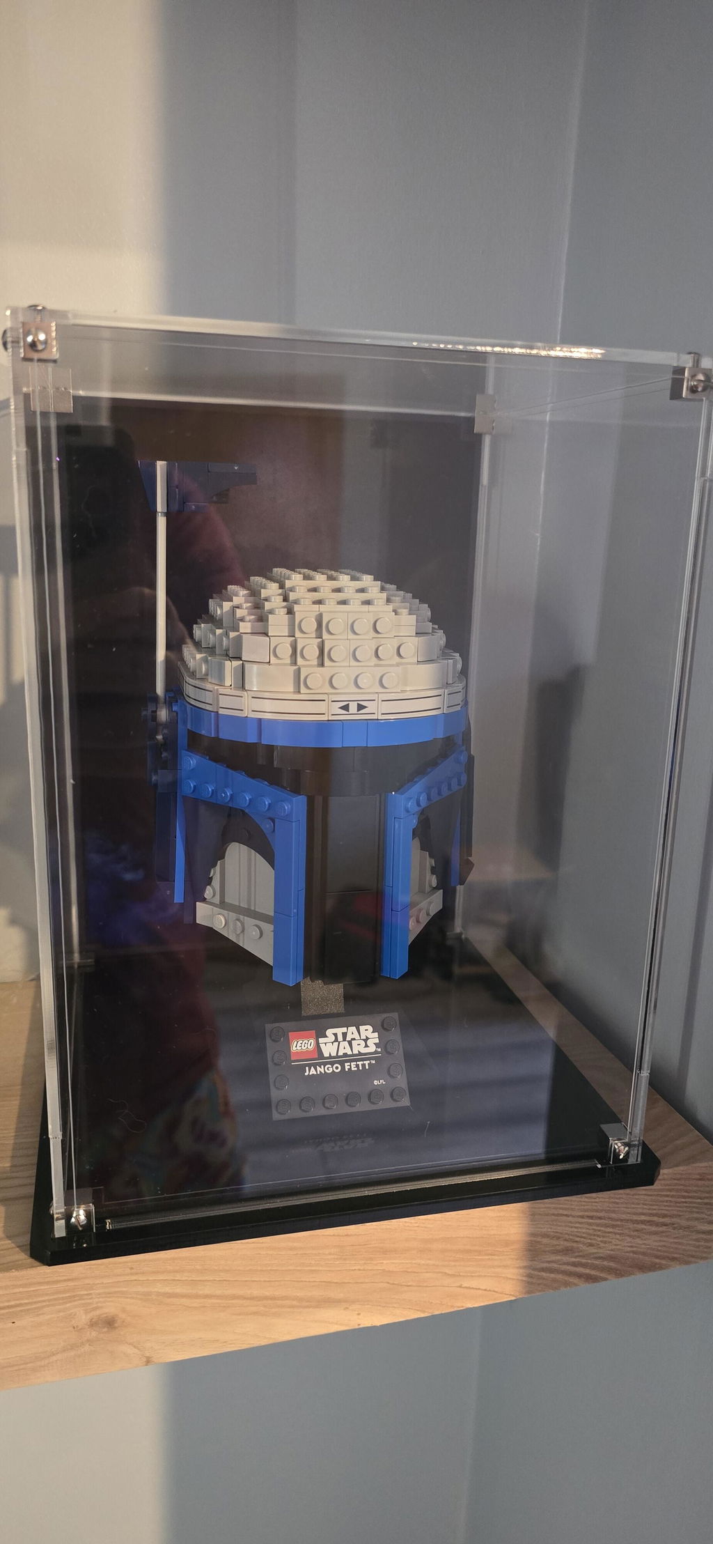 Display Case for LEGO® Star Wars: Jango Fett's Helmet (75408)