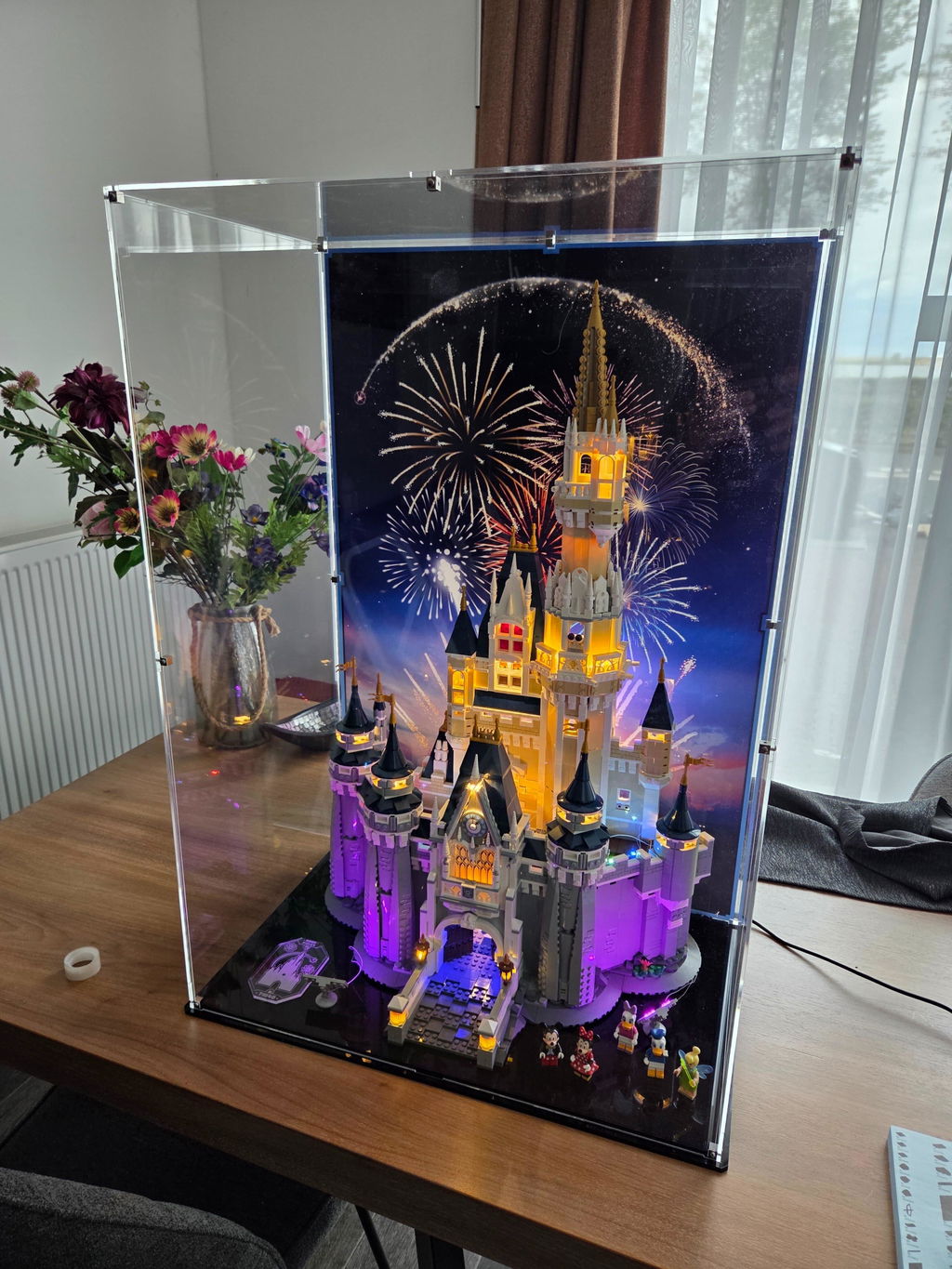 Display Case for LEGO® Disney: The Disney Castle (71040)