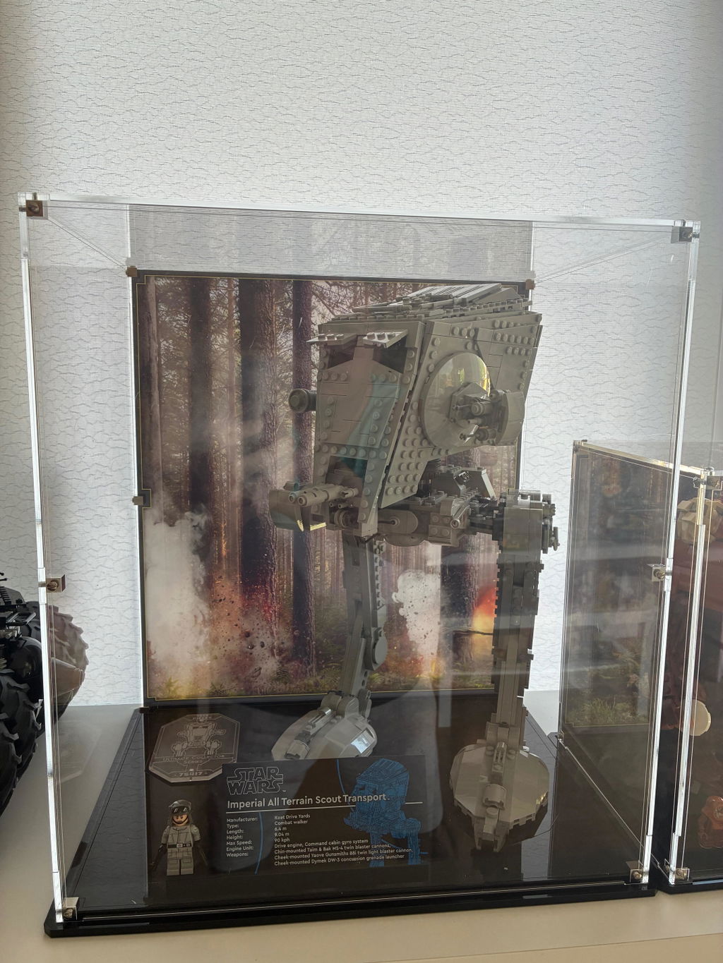 Display Case for LEGO® Star Wars™ UCS AT-ST Walker (75417)