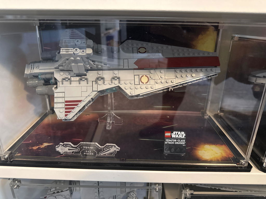 Display Case for LEGO® Star Wars: Venator-Class Attack Cruiser™ (75441)