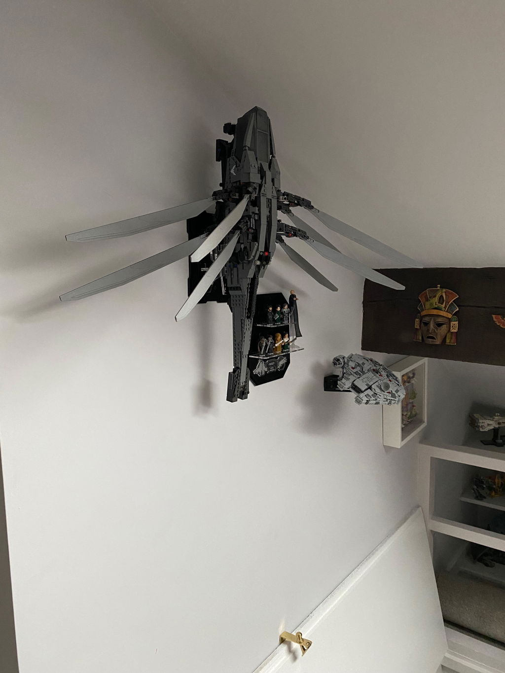 Wall mounted Display for LEGO® Icons Dune Atreides Royal Ornithopter (10327)