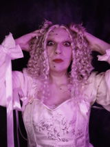 Lizzie a.c. review photo