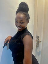 Anita Adu review photo