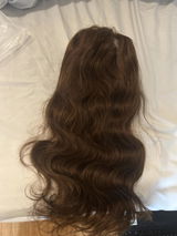 Ariana W. review photo