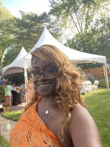 Dennisha Taylor review photo