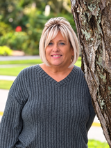Melody Roach review photo