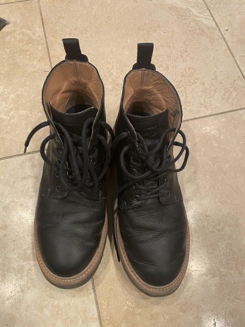 Kern - Black & Black